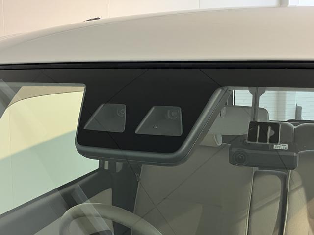 ムーヴキャンバスＸメイクアップリミテッド　ＳＡIIIＳＡＩＩＩ　純正ナビ　パノラマモニター　フルセグＴＶ　ＣＤ　ＤＶＤ　ＵＳＢ　Ｂｌｕｅｔｏｏｔｈ　ドラレコ　両側電動スライドドア　オートライト　プッシュスタート　アイドリングストップ　電動格納ドアミラー（愛媛県）の中古車