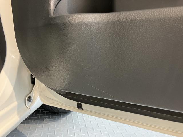 ムーヴキャンバスＸメイクアップリミテッド　ＳＡIIIＳＡＩＩＩ　純正ナビ　パノラマモニター　フルセグＴＶ　ＣＤ　ＤＶＤ　ＵＳＢ　Ｂｌｕｅｔｏｏｔｈ　ドラレコ　両側電動スライドドア　オートライト　プッシュスタート　アイドリングストップ　電動格納ドアミラー（愛媛県）の中古車