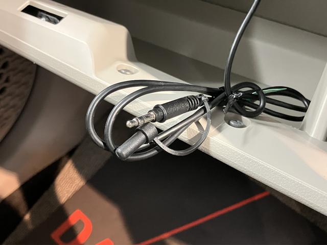 パッソＸナビ　ワンセグＴＶ　ＣＤ　ＥＴＣ　２ＷＤ　エアコン　パワステ　パワーウィンド　ＡＢＳ　運転席助手席エアバッグ　電動格納ミラー　キーレスエントリー（愛媛県）の中古車