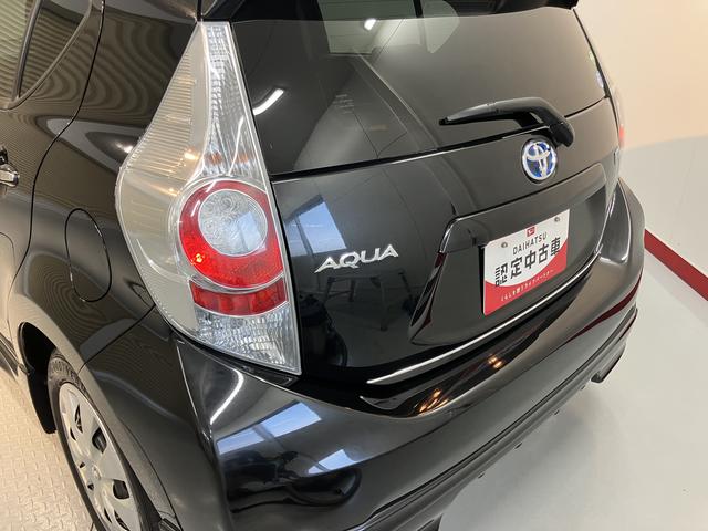 アクアＧ２ＷＤ　ＣＶＴ車　ナビ　バックカメラ　フルセグＴＶ　ＣＤ　ＤＶＤ　Ｂｌｕｅｔｏｏｔｈ　ドラレコ　ＥＴＣ　オートライト　プッシュスタート　電動格納ドアミラー　キーフリーシステム（愛媛県）の中古車