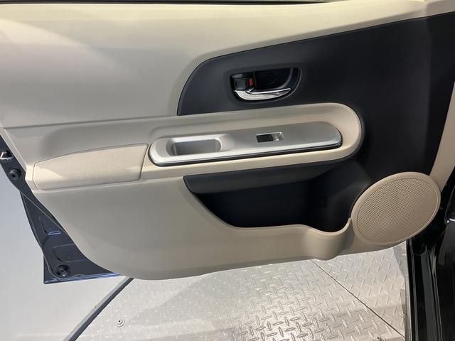 アクアＧ２ＷＤ　ＣＶＴ車　ナビ　バックカメラ　フルセグＴＶ　ＣＤ　ＤＶＤ　Ｂｌｕｅｔｏｏｔｈ　ドラレコ　ＥＴＣ　オートライト　プッシュスタート　電動格納ドアミラー　キーフリーシステム（愛媛県）の中古車