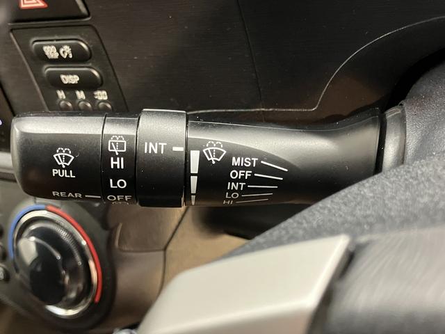 アクアＧ２ＷＤ　ＣＶＴ車　ナビ　バックカメラ　フルセグＴＶ　ＣＤ　ＤＶＤ　Ｂｌｕｅｔｏｏｔｈ　ドラレコ　ＥＴＣ　オートライト　プッシュスタート　電動格納ドアミラー　キーフリーシステム（愛媛県）の中古車