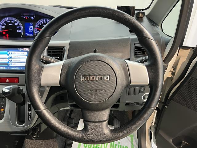 ムーヴカスタム　ＲＳ２ＷＤ　ＣＶＴ車　純正ナビ　バックカメラ　フルセグＴＶ　ＣＤ　ＤＶＤ　ＵＳＢ　Ｂｌｕｅｔｏｏｔｈ　ＥＴＣ　オートライト　電動格納ドアミラー　プッシュスタート　キーフリーシステム（愛媛県）の中古車