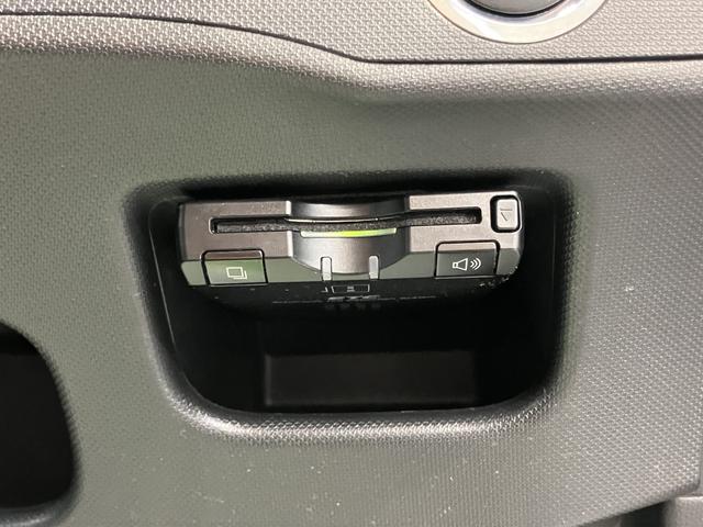 ムーヴカスタム　ＲＳ２ＷＤ　ＣＶＴ車　純正ナビ　バックカメラ　フルセグＴＶ　ＣＤ　ＤＶＤ　ＵＳＢ　Ｂｌｕｅｔｏｏｔｈ　ＥＴＣ　オートライト　電動格納ドアミラー　プッシュスタート　キーフリーシステム（愛媛県）の中古車
