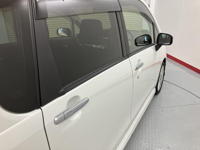 ムーヴカスタム　ＲＳ２ＷＤ　ＣＶＴ車　純正ナビ　バックカメラ　フルセグＴＶ　ＣＤ　ＤＶＤ　ＵＳＢ　Ｂｌｕｅｔｏｏｔｈ　ＥＴＣ　オートライト　電動格納ドアミラー　プッシュスタート　キーフリーシステム（愛媛県）の中古車