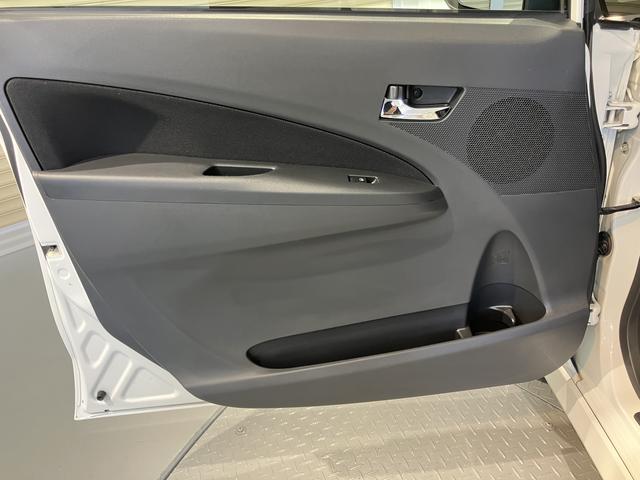 ムーヴカスタム　ＲＳ２ＷＤ　ＣＶＴ車　純正ナビ　バックカメラ　フルセグＴＶ　ＣＤ　ＤＶＤ　ＵＳＢ　Ｂｌｕｅｔｏｏｔｈ　ＥＴＣ　オートライト　電動格納ドアミラー　プッシュスタート　キーフリーシステム（愛媛県）の中古車