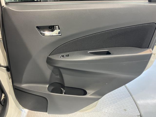 ムーヴカスタム　ＲＳ２ＷＤ　ＣＶＴ車　純正ナビ　バックカメラ　フルセグＴＶ　ＣＤ　ＤＶＤ　ＵＳＢ　Ｂｌｕｅｔｏｏｔｈ　ＥＴＣ　オートライト　電動格納ドアミラー　プッシュスタート　キーフリーシステム（愛媛県）の中古車