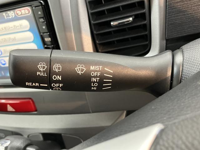 ムーヴカスタム　ＲＳ２ＷＤ　ＣＶＴ車　純正ナビ　バックカメラ　フルセグＴＶ　ＣＤ　ＤＶＤ　ＵＳＢ　Ｂｌｕｅｔｏｏｔｈ　ＥＴＣ　オートライト　電動格納ドアミラー　プッシュスタート　キーフリーシステム（愛媛県）の中古車