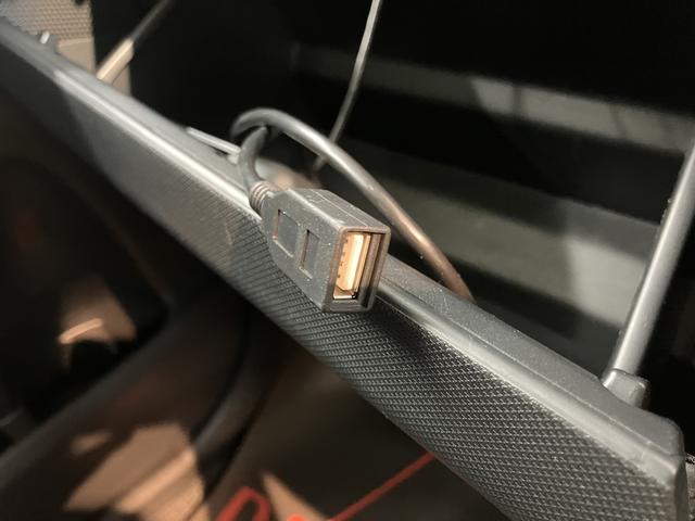 ムーヴカスタム　ＲＳ２ＷＤ　ＣＶＴ車　純正ナビ　バックカメラ　フルセグＴＶ　ＣＤ　ＤＶＤ　ＵＳＢ　Ｂｌｕｅｔｏｏｔｈ　ＥＴＣ　オートライト　電動格納ドアミラー　プッシュスタート　キーフリーシステム（愛媛県）の中古車
