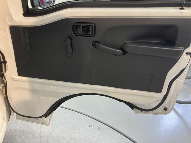 ハイゼットトラックスタンダードＳＡIIIｔ２ＷＤ　ＡＴ車　エアコン　パワステ　ＡＢＳ　エアバッグ　コーナーセンサー　ＬＥＤヘッドライト　オートライト　ＳＡＩＩＩｔ（愛媛県）の中古車