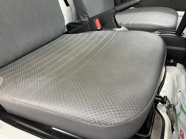 ハイゼットトラックスタンダードＳＡIIIｔ２ＷＤ　ＡＴ車　エアコン　パワステ　ＡＢＳ　エアバッグ　コーナーセンサー　ＬＥＤヘッドライト　オートライト　ＳＡＩＩＩｔ（愛媛県）の中古車