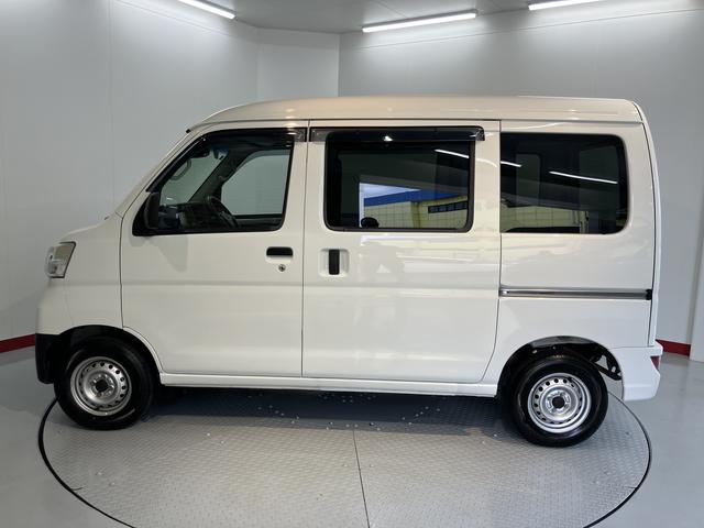 ハイゼットカーゴスペシャルクリーンＳＡIIIエアコン・パワステ　パワーウインドウ（前のみ）　社外ナビ　ＥＴＣ車載器　バックカメラ　キーレスエントリー　ＬＥＤヘッドライト　アイドリングストップ　スマートアシストＩＩＩ（愛媛県）の中古車