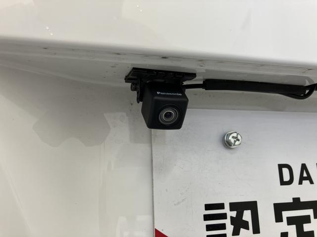ハイゼットカーゴスペシャルクリーンＳＡIIIエアコン・パワステ　パワーウインドウ（前のみ）　社外ナビ　ＥＴＣ車載器　バックカメラ　キーレスエントリー　ＬＥＤヘッドライト　アイドリングストップ　スマートアシストＩＩＩ（愛媛県）の中古車