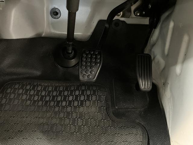 ハイゼットカーゴスペシャルクリーンＳＡIIIエアコン・パワステ　パワーウインドウ（前のみ）　社外ナビ　ＥＴＣ車載器　バックカメラ　キーレスエントリー　ＬＥＤヘッドライト　アイドリングストップ　スマートアシストＩＩＩ（愛媛県）の中古車