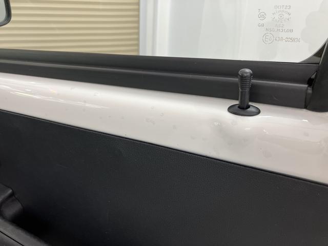 ハイゼットカーゴスペシャルクリーンＳＡIIIエアコン・パワステ　パワーウインドウ（前のみ）　社外ナビ　ＥＴＣ車載器　バックカメラ　キーレスエントリー　ＬＥＤヘッドライト　アイドリングストップ　スマートアシストＩＩＩ（愛媛県）の中古車