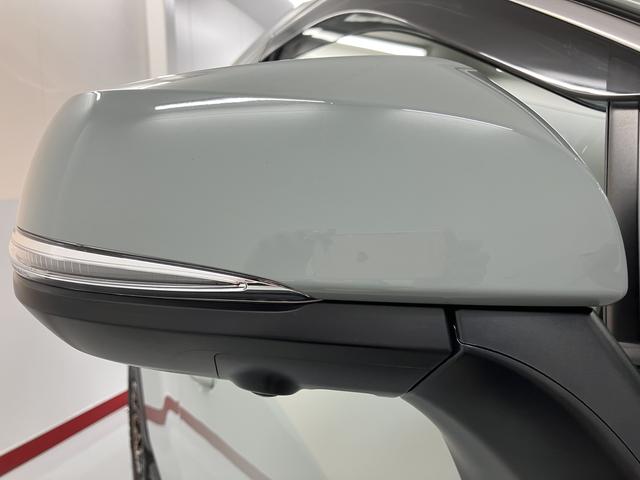 ＲＡＶ４アドベンチャー純正ナビ　パノラミックビューモニター　デジタルインナーミラー　ステアリングヒーター　シートベンチレーター　ＡＣ１００Ｖアクセサリーコンセント　電動パーキングブレーキ　パノラマムーンルーフ（愛媛県）の中古車