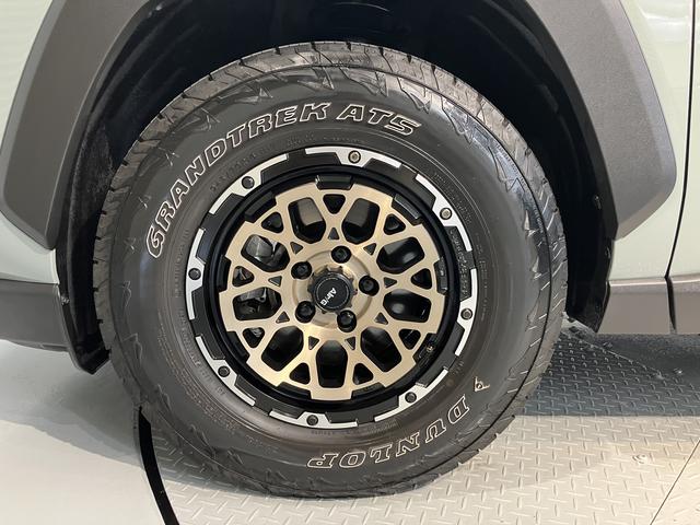 ＲＡＶ４アドベンチャー純正ナビ　パノラミックビューモニター　デジタルインナーミラー　ステアリングヒーター　シートベンチレーター　ＡＣ１００Ｖアクセサリーコンセント　電動パーキングブレーキ　パノラマムーンルーフ（愛媛県）の中古車