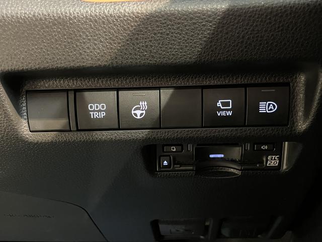 ＲＡＶ４アドベンチャー純正ナビ　パノラミックビューモニター　デジタルインナーミラー　ステアリングヒーター　シートベンチレーター　ＡＣ１００Ｖアクセサリーコンセント　電動パーキングブレーキ　パノラマムーンルーフ（愛媛県）の中古車