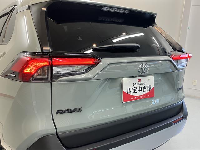 ＲＡＶ４アドベンチャー純正ナビ　パノラミックビューモニター　デジタルインナーミラー　ステアリングヒーター　シートベンチレーター　ＡＣ１００Ｖアクセサリーコンセント　電動パーキングブレーキ　パノラマムーンルーフ（愛媛県）の中古車