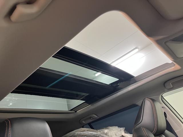 ＲＡＶ４アドベンチャー純正ナビ　パノラミックビューモニター　デジタルインナーミラー　ステアリングヒーター　シートベンチレーター　ＡＣ１００Ｖアクセサリーコンセント　電動パーキングブレーキ　パノラマムーンルーフ（愛媛県）の中古車