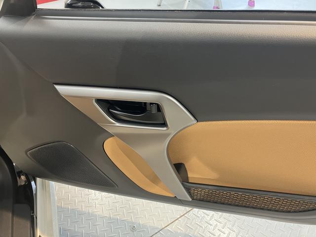 コペンローブ純正ナビ　フルセグＴＶ　ＣＤ　ＤＶＤ　Ｂｌｕｅｔｏｏｔｈ　ＥＴＣ　ドライブレコーダー　ＬＥＤヘッドライト　前席シートヒーター　プッシュスタート　アイドリングストップ　キーフリーシステム（愛媛県）の中古車