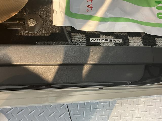 コペンローブ純正ナビ　フルセグＴＶ　ＣＤ　ＤＶＤ　Ｂｌｕｅｔｏｏｔｈ　ＥＴＣ　ドライブレコーダー　ＬＥＤヘッドライト　前席シートヒーター　プッシュスタート　アイドリングストップ　キーフリーシステム（愛媛県）の中古車