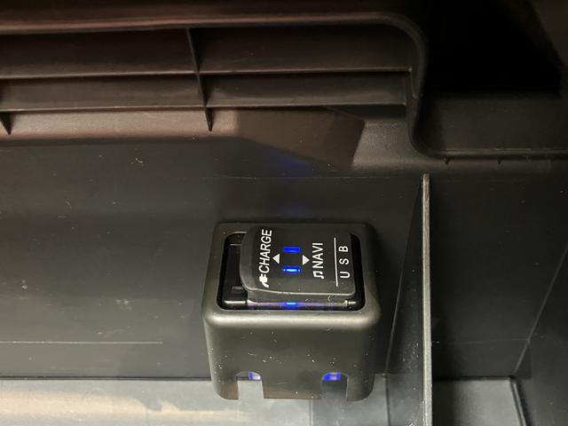 コペンセロ純正ナビ　フルセグＴＶ　ＣＤ　ＵＳＢ　Ｂｌｕｅｔｏｏｔｈ　ドライブレコーダー　ＥＴＣ　ＬＥＤヘッドライト　前席シートヒーター　アイドリングストップ　プッシュスタート（愛媛県）の中古車