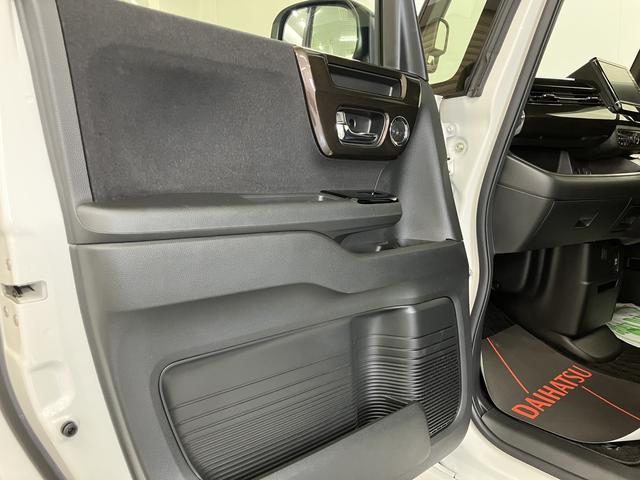 Ｎ−ＢＯＸカスタムＧ・Ｌ純正ナビ　バックカメラ　ＥＴＣ車載器　両側電動スライドドア　　プッシュスタート　オートエアコン　オートライト　ＬＥＤヘッドライト　フォグランプ（愛媛県）の中古車