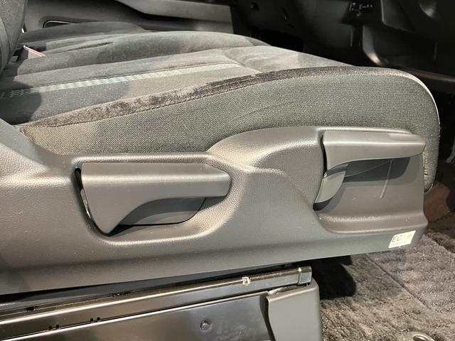 Ｎ−ＢＯＸカスタムＧ・Ｌ純正ナビ　バックカメラ　ＥＴＣ車載器　両側電動スライドドア　　プッシュスタート　オートエアコン　オートライト　ＬＥＤヘッドライト　フォグランプ（愛媛県）の中古車