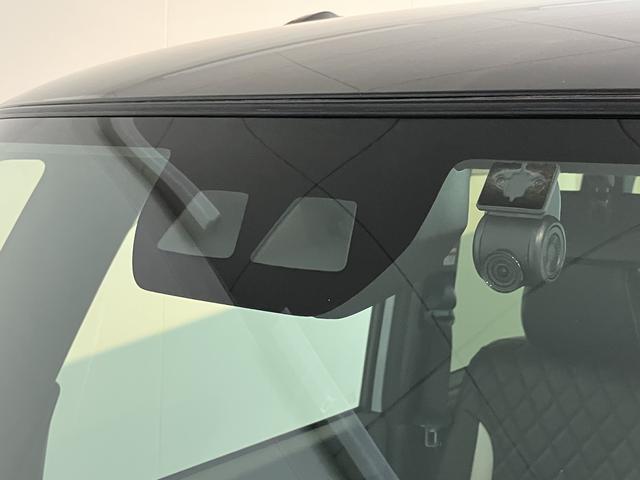 タントカスタムＲＳセレクション純正ナビ　パノラマモニター　地上デジタルＴＶ　ＣＤ　ＤＶＤ　Ｂｌｕｅｔｏｏｔｈ　プッシュスタート　両側電動スライドドア　運転席助手席シートヒーター　クルーズコントロール　ＬＥＤヘッドライト（愛媛県）の中古車