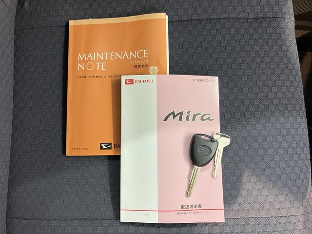 ミラＴＸ２ＷＤ　ＣＶＴ車　ラジオ　マニュアルエアコン　パワステ　ＡＢＳ　運転席エアバッグ　助手席エアバッグ　キーレスエントリー（愛媛県）の中古車