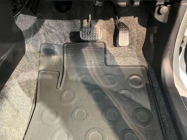 ミラＴＸ２ＷＤ　ＣＶＴ車　ラジオ　マニュアルエアコン　パワステ　ＡＢＳ　運転席エアバッグ　助手席エアバッグ　キーレスエントリー（愛媛県）の中古車