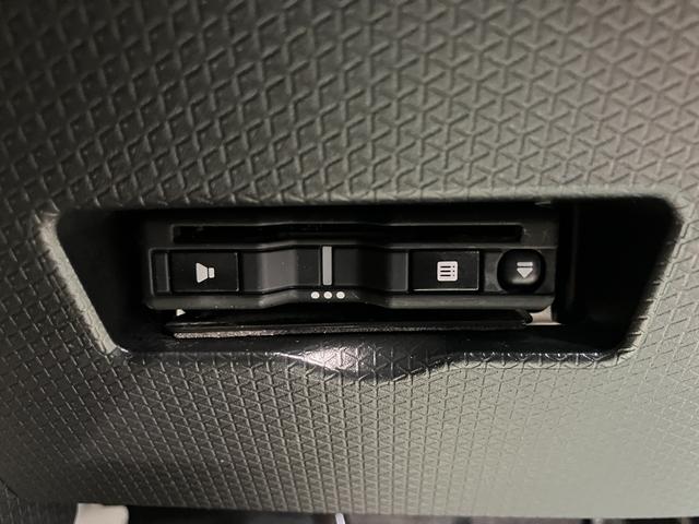タントカスタムＸセレクション両側電動スライドドア　プッシュスタート　メモリーナビ　フルセグＴＶ　バックカメラ　前後ドライブレコーダー　ＬＥＤヘッドライト　オートライト　オートエアコン　フォグランプ　アイドリングストップ（愛媛県）の中古車