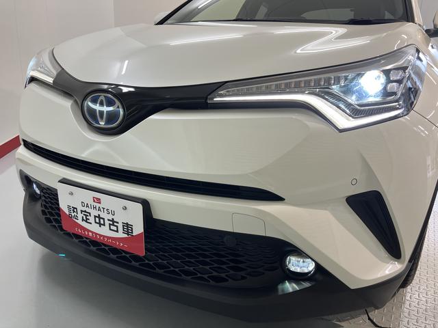 Ｃ−ＨＲＧプッシュスタート　セパレートシート純正ドライブレコーダー　純正ナビ　パーキングブレーキ　オートマチックハイビーム　オートクルーズコントロール　バックカメラ　ブラインドスポットモニター　シートヒーター（愛媛県）の中古車