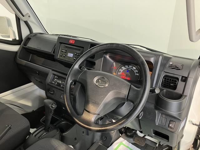 ハイゼットトラックジャンボＳＡIIIｔエアコン　パワステ　パワーウインドウ　キーレスエントリー　ＣＤステレオ　運転席・助手席エアバック　ＡＢＳ　ＬＥＤヘッドライト　フォグランプ　作業灯　２ＷＤ車　４速オートマチック（愛媛県）の中古車