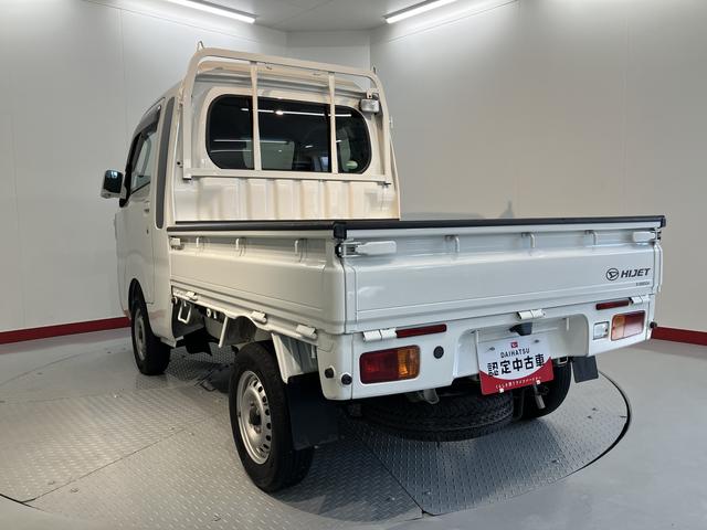 ハイゼットトラックジャンボＳＡIIIｔエアコン　パワステ　パワーウインドウ　キーレスエントリー　ＣＤステレオ　運転席・助手席エアバック　ＡＢＳ　ＬＥＤヘッドライト　フォグランプ　作業灯　２ＷＤ車　４速オートマチック（愛媛県）の中古車