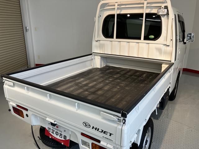 ハイゼットトラックジャンボＳＡIIIｔエアコン　パワステ　パワーウインドウ　キーレスエントリー　ＣＤステレオ　運転席・助手席エアバック　ＡＢＳ　ＬＥＤヘッドライト　フォグランプ　作業灯　２ＷＤ車　４速オートマチック（愛媛県）の中古車