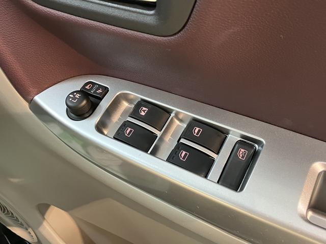 キャストスタイルＧ　ＶＳ　ＳＡIIIプッシュスタート　アイドリングストップ　オートライト　オートマチックハイビーム　ベンチシート　運転席・助手席シートヒーター　フロント・サイド・バックカメラ　純正ナビ（愛媛県）の中古車