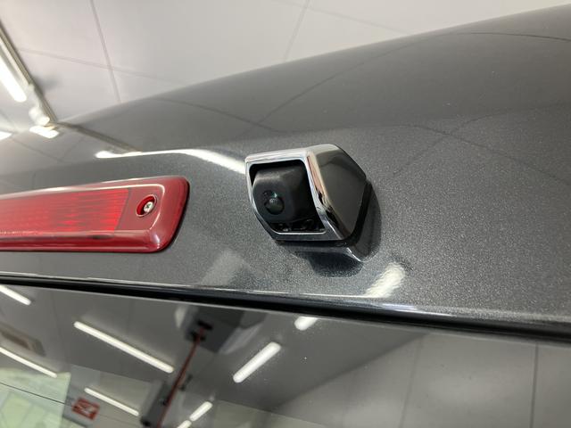 ハイゼットカーゴクルーズＳＡIII２ＷＤ　ＡＴ車　ＬＥＤヘッドライト　フォグランプ　純正ナビ　地上デジタルＴＶ　ＣＤ　ＤＶＤ　Ｂｌｕｅｔｏｏｔｈ　ＵＳＢ　ＥＴＣ　両側スライドドア　アイドリングストップ（愛媛県）の中古車