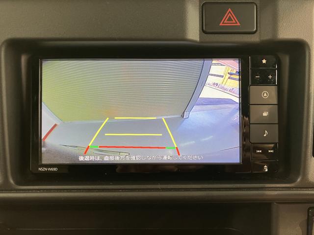 ハイゼットカーゴクルーズＳＡIII２ＷＤ　ＡＴ車　ＬＥＤヘッドライト　フォグランプ　純正ナビ　地上デジタルＴＶ　ＣＤ　ＤＶＤ　Ｂｌｕｅｔｏｏｔｈ　ＵＳＢ　ＥＴＣ　両側スライドドア　アイドリングストップ（愛媛県）の中古車