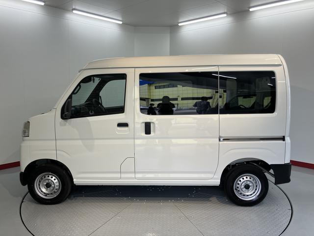 ハイゼットカーゴＤＸ２ＷＤ　スマートアシスト　オートライト　アイドリングストップ　コーナーセンサー（愛媛県）の中古車