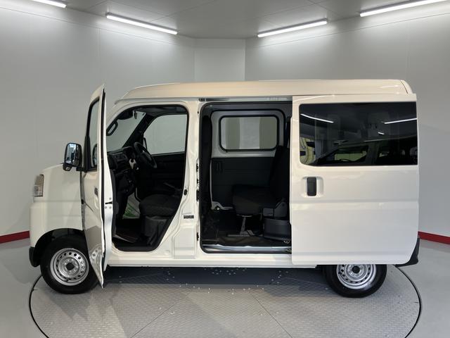 ハイゼットカーゴＤＸ２ＷＤ　スマートアシスト　オートライト　アイドリングストップ　コーナーセンサー（愛媛県）の中古車