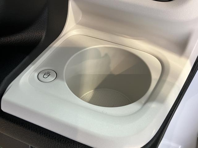 ムーヴキャンバスストライプスＧ２ＷＤ　プッシュスタート　両側電動スライドドア　電動パーキングブレーキ（ホールド機能付）　アイドリングストップ　オートライト　オートマチックハイビーム（ＡＤＢ）　コーナーセンサー　ＬＥＤヘッドライト（愛媛県）の中古車
