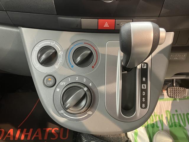 ムーヴメモリアルエディション２ＷＤ　ハロゲンヘッドライト　ベンチシート　社外ＥＴＣ車載機　ＦＭ　ＡＭ　社外前方ドライブレコーダー　現状車（愛媛県）の中古車