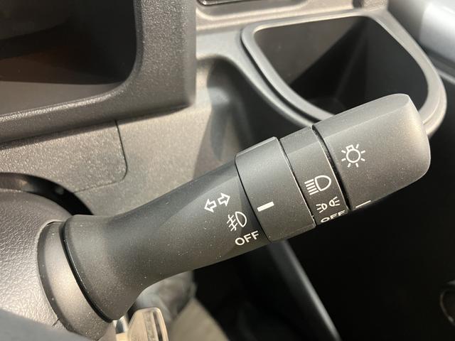 ハイゼットトラックスタンダードＳＡIIIｔ２ＷＤ　マニュアル車　ＬＥＤヘッドライト　フォグランプ　オートマチックハイビーム　社外アルミホイール　ＡＭ　　ＦＭ（愛媛県）の中古車