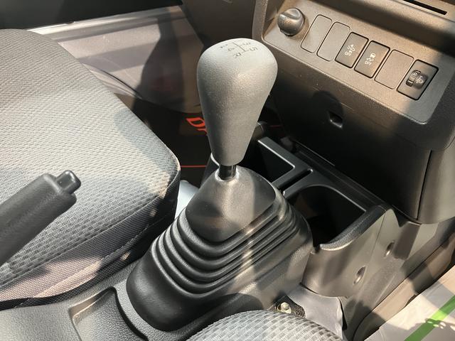 ハイゼットトラックスタンダードＳＡIIIｔ２ＷＤ　マニュアル車　ＬＥＤヘッドライト　フォグランプ　オートマチックハイビーム　社外アルミホイール　ＡＭ　　ＦＭ（愛媛県）の中古車
