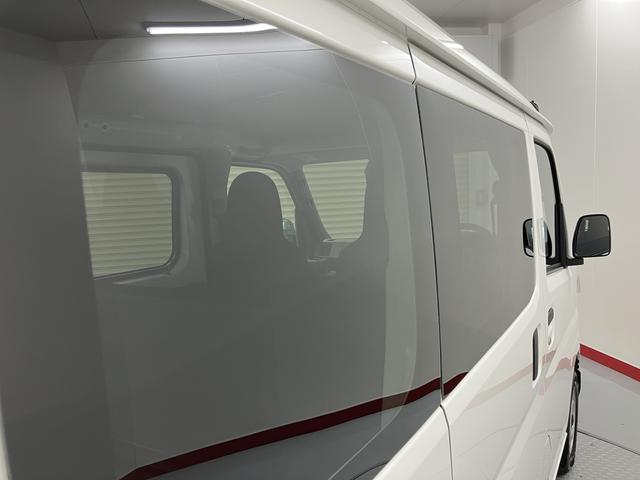 ハイゼットカーゴＤＸ４ＷＤ　アイドリングストップ車　オートライト　オートマチックハイビーム　コーナーセンサー　ハロゲンヘッドライト　ＡＭ　ＦＭ（愛媛県）の中古車