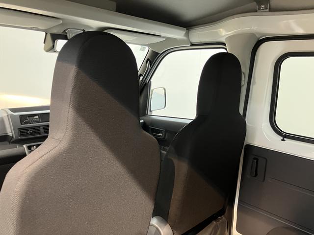 ハイゼットカーゴＤＸ４ＷＤ　アイドリングストップ車　オートライト　オートマチックハイビーム　コーナーセンサー　ハロゲンヘッドライト　ＡＭ　ＦＭ（愛媛県）の中古車