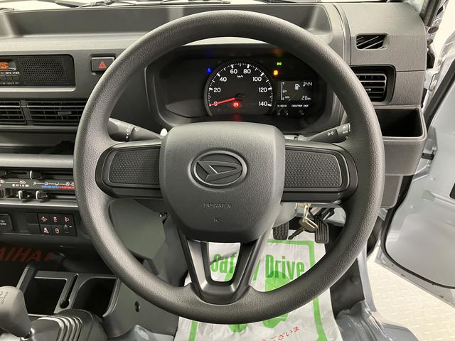ハイゼットトラックスタンダードエアコン　パワステ　ＡＭ・ＦＭラジオ　ＡＢＳ　運転席エアバック　２ＷＤ・５ＭＴ車（愛媛県）の中古車