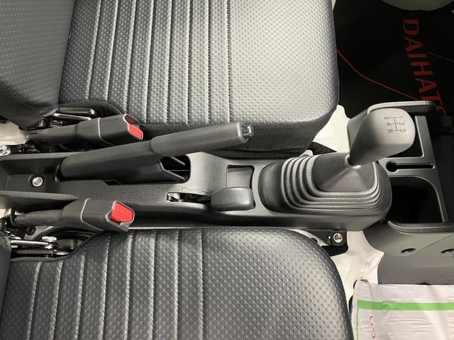 ハイゼットトラックスタンダード　農用スペシャルエアコン　パワステ　ＡＢＳ　運転席エアバック　ＡＭ・ＦＭラジオ　作業灯　４枚リーフスプリング　４ＷＤ・５ＭＴ車（愛媛県）の中古車